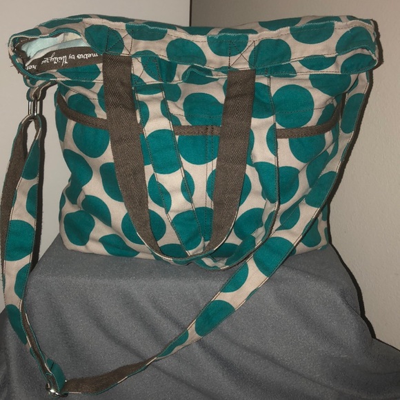 thirty-one Handbags - EUC thirty-one Retro Metro Fold-Over thirty-one Handbags - EUC thirty-one Retro Metro Fold-Over